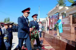 Памятник погибшим полицейским открыли в Жамбылской области